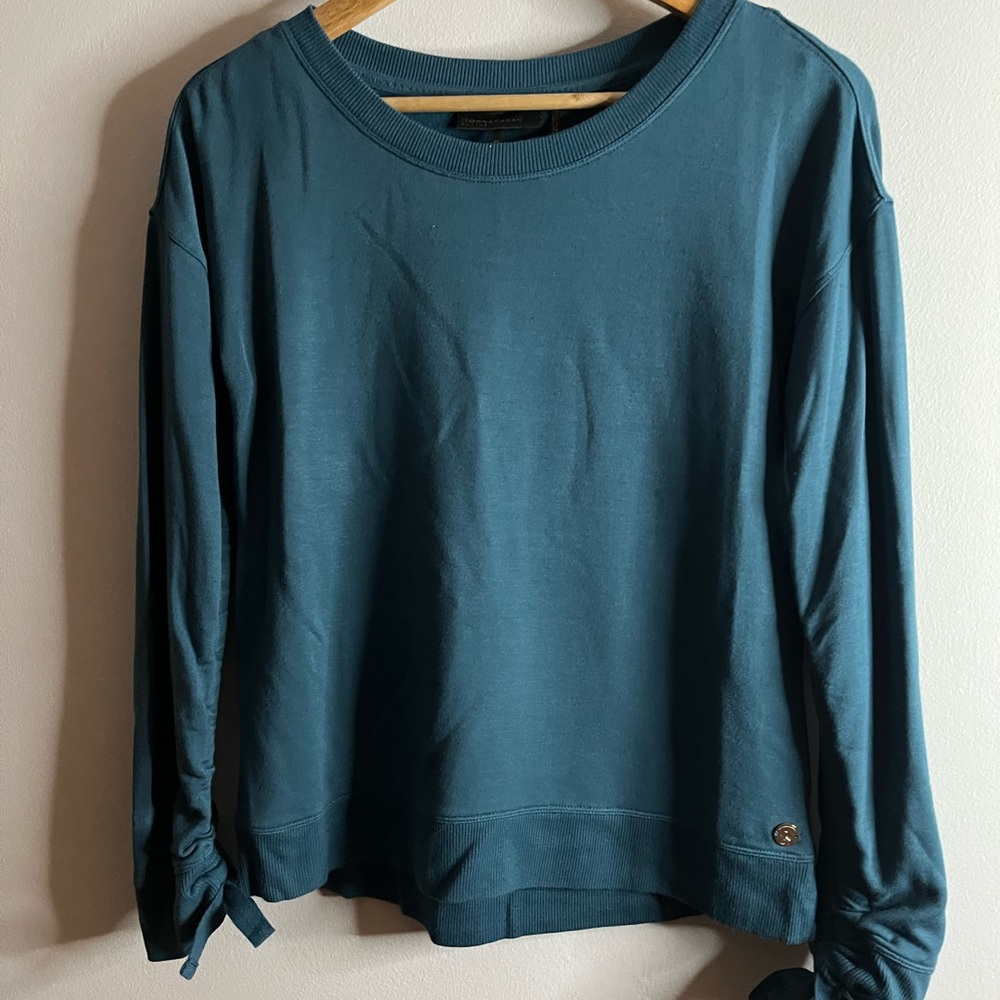 NWT Donna Karan Active Top. Color Aqua. Size XS